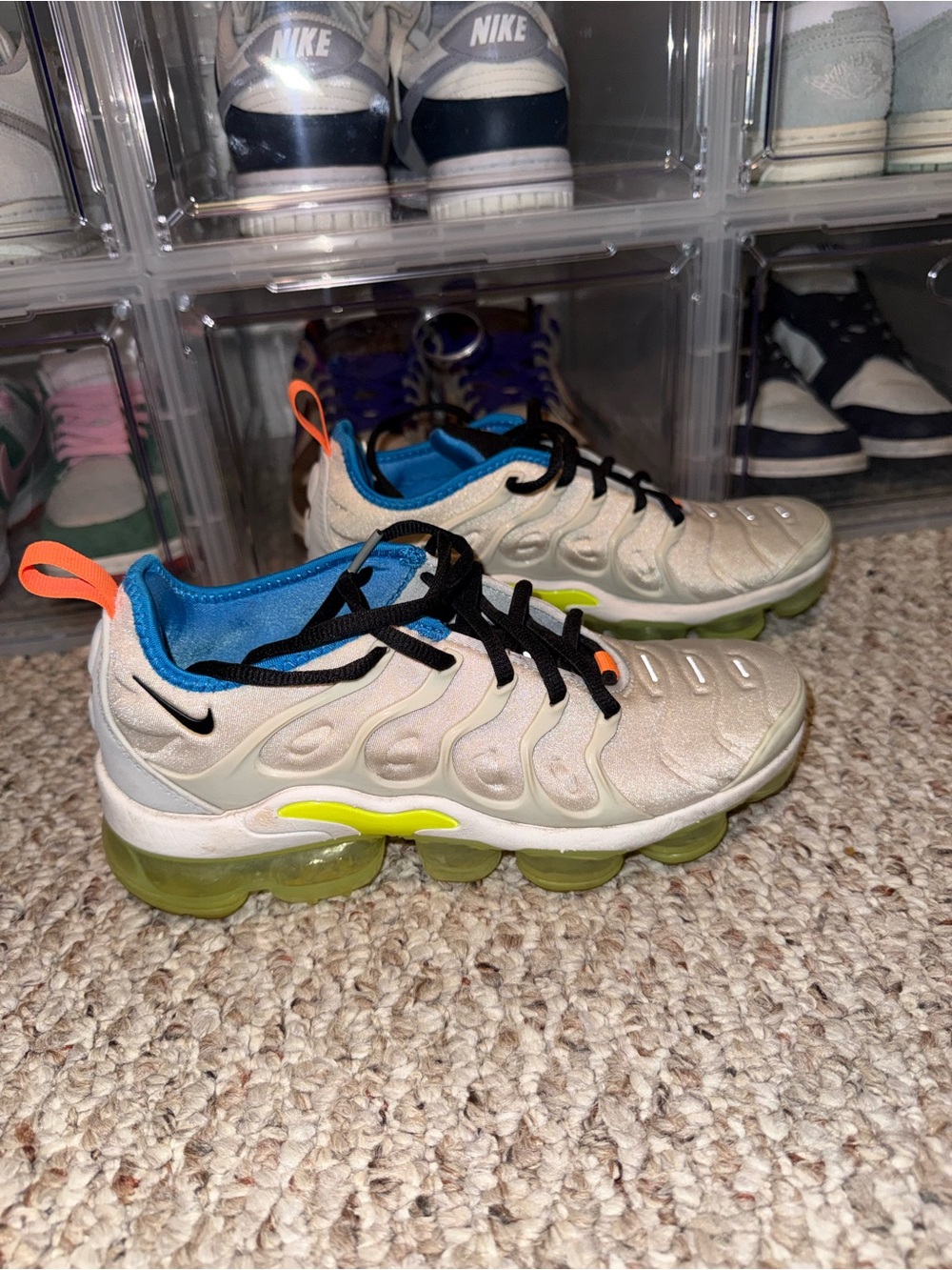 Nike Air VaporMax Plus “Photon Dust Volt”